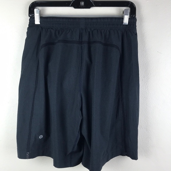 mens shorts with drawstring waist